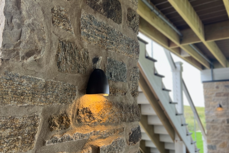 indoor-outdoor-lighting-mgkh@2x