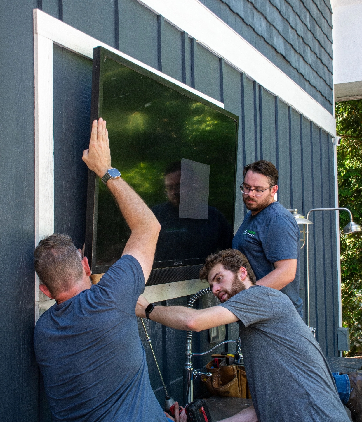 my-guys-know-how-outdoor-tv-installation@2x